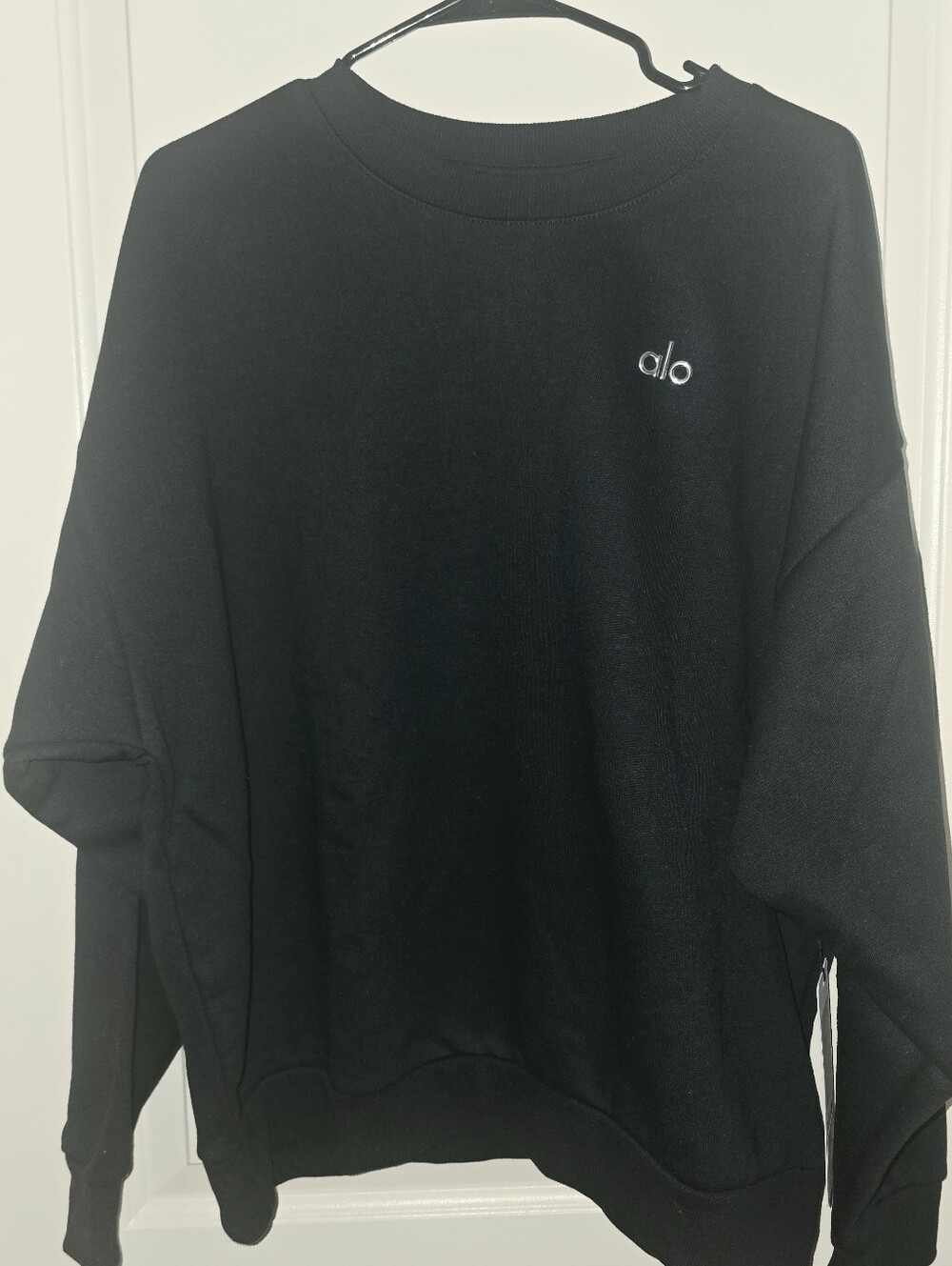 ALO Alcolade Yoga Black Crewneck Sweatshirt Large NWT
